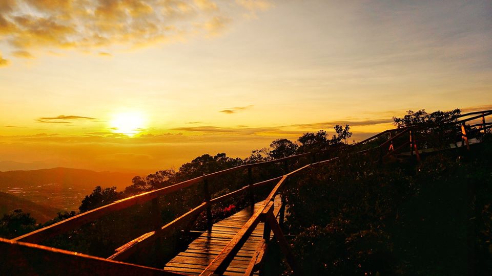 tempat menarik di sabah kundasang